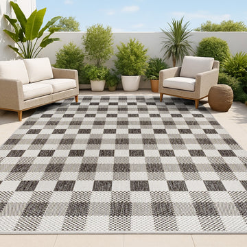 Darcy Traditional Geometric Bold Gingham Area Rug